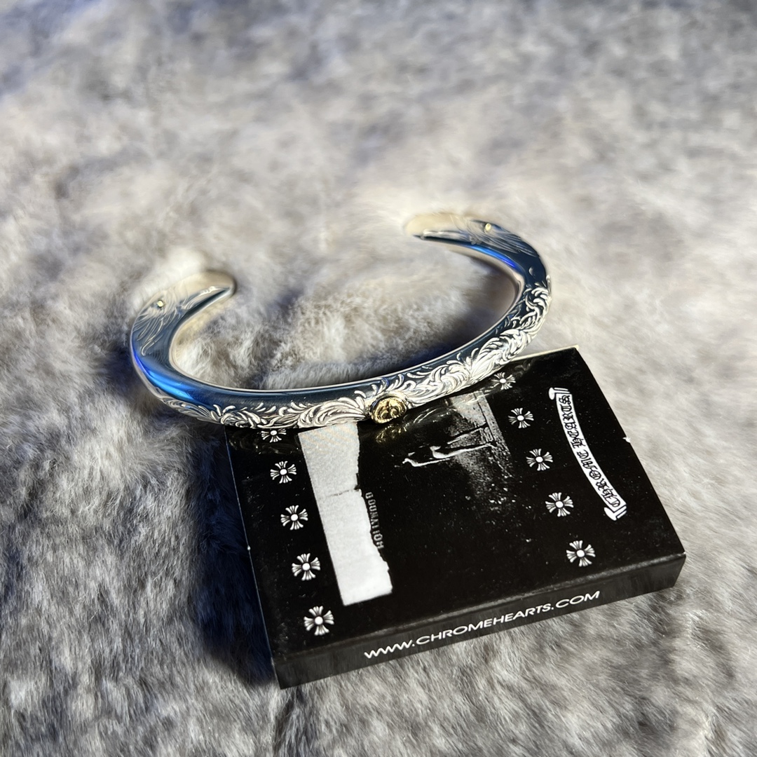 Takahashi Bangle