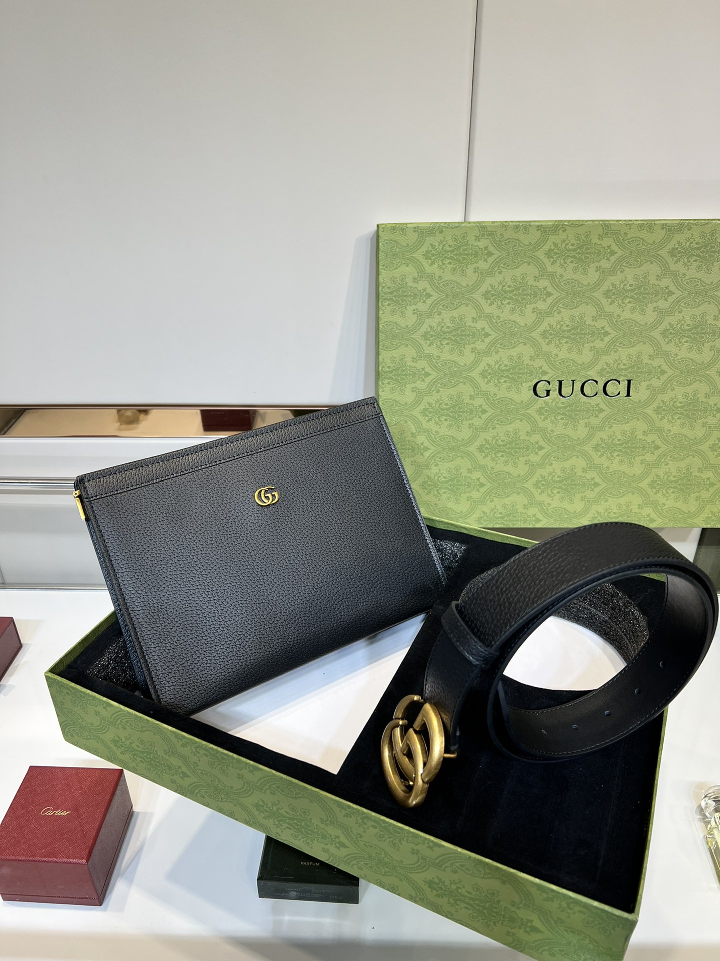 Yupoo Gucci Bags Watches Nike Clothing Jordan Yeezy Balenciaga Shoes
