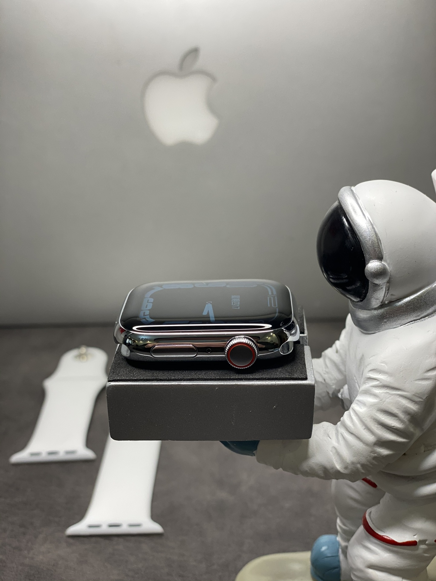 Apple Watch 7代苹果手表
目前最接近正品的屏幕