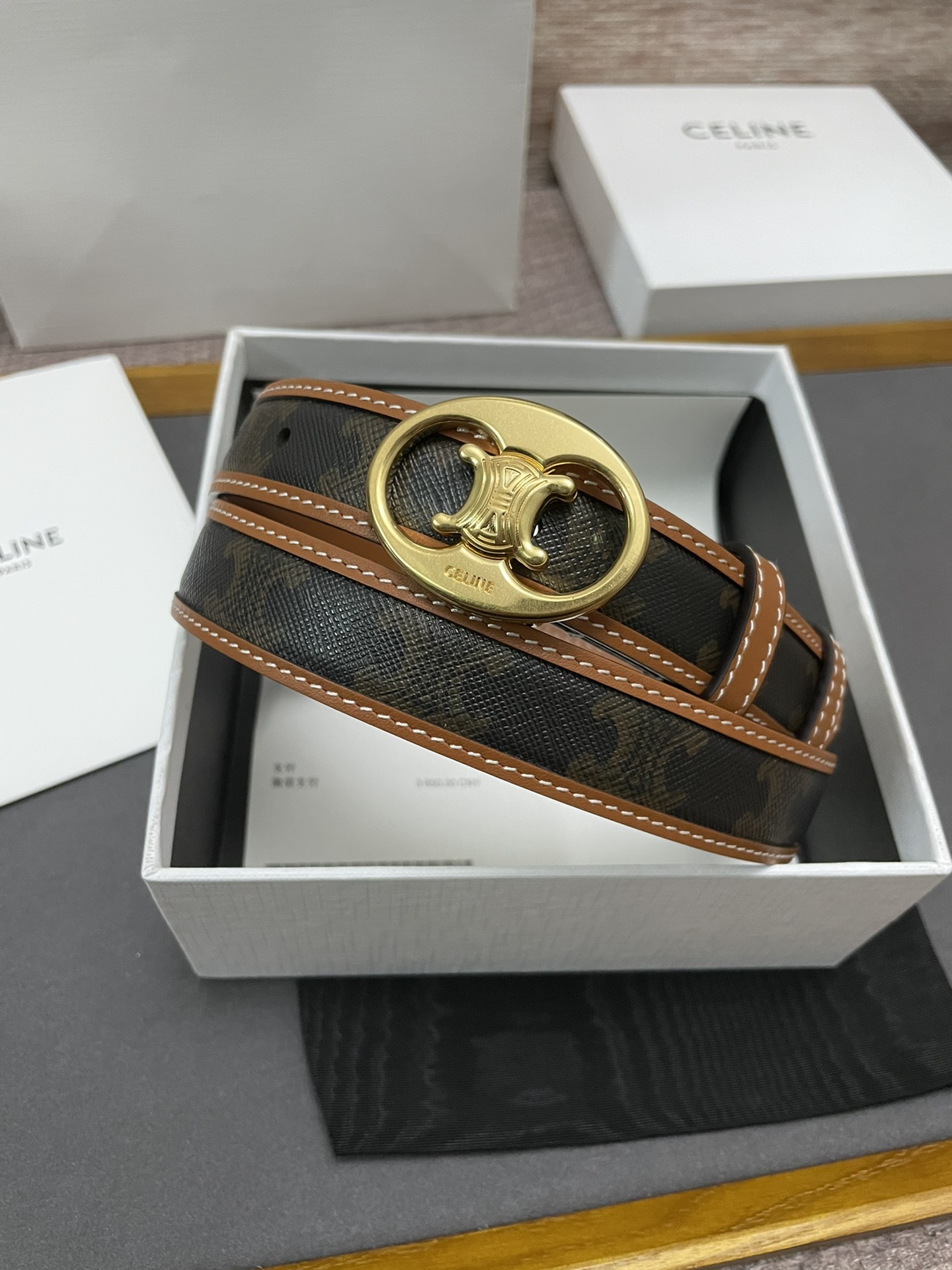 Céline Triomphe Top-Level Purchase: Gold Metal Pieces with Tie Buttons. - 图片 3