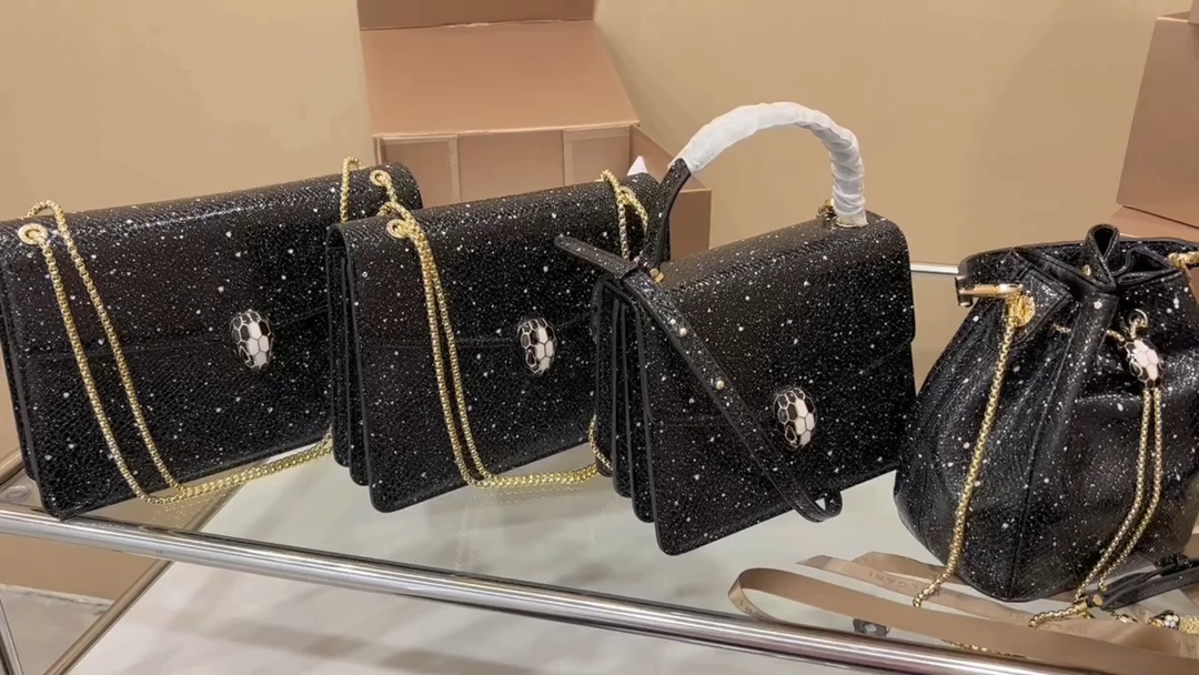 Yupoo Gucci Bags Watches Nike Clothing Jordan Yeezy Balenciaga Shoes
