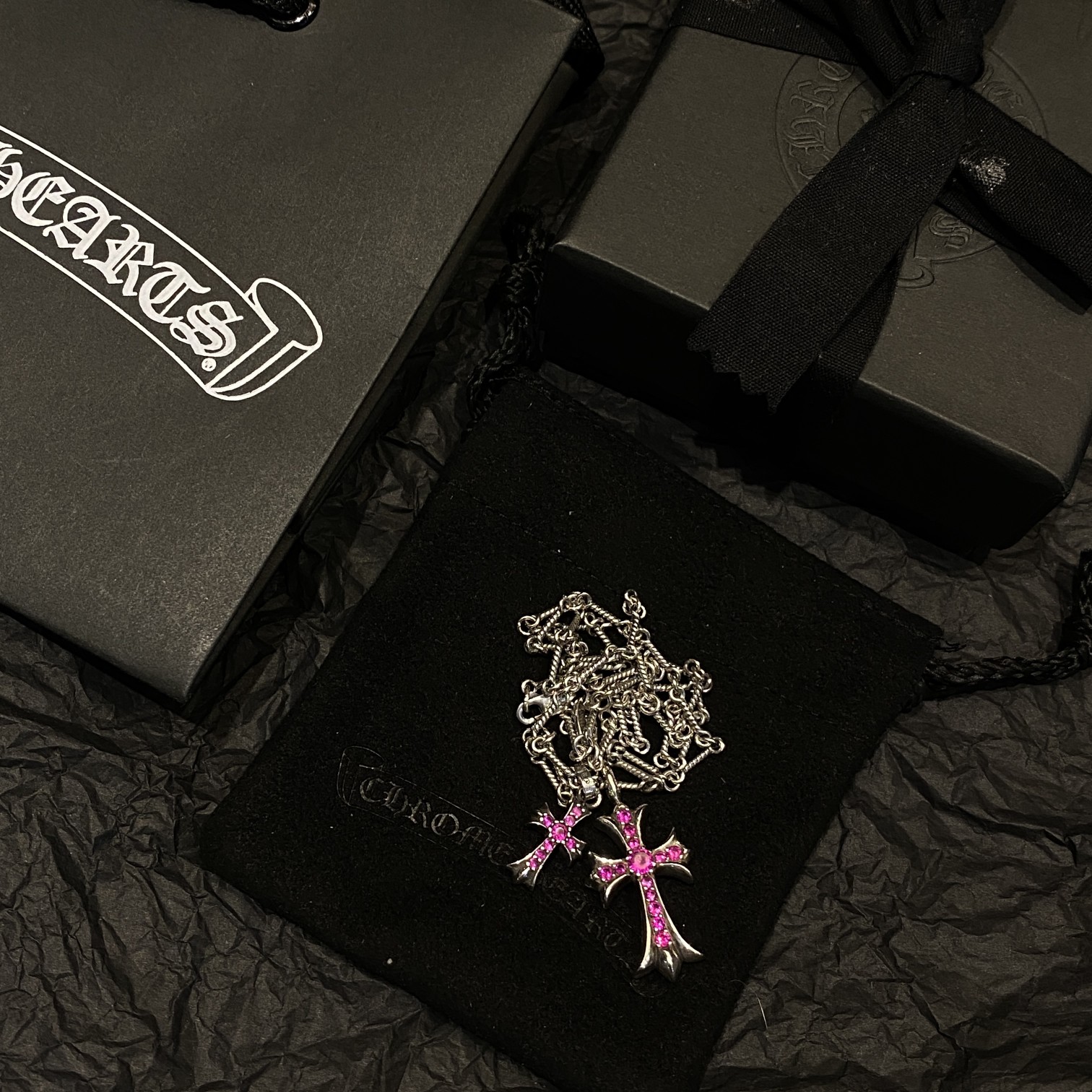 Chrome Hearts 𝐂𝐡𝐫𝐨𝐦𝐞 𝐡𝐞𝐚𝐫𝐭𝐬 克罗心红钻大小十字架项链