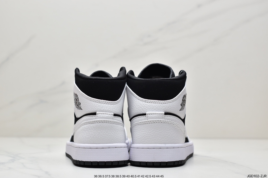 180 公司级 Air Jordan 1 Mid 黑白熊猫AJ1乔1中邦休闲板鞋 554724-113