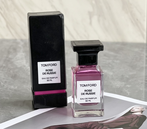 Tom Ford Rose De Russie Eau de Parfum - Leather Floral Scent, 50ml 1 Tom Ford Rose De Russie Eau de Parfum - Leather Floral Scent, 50ml