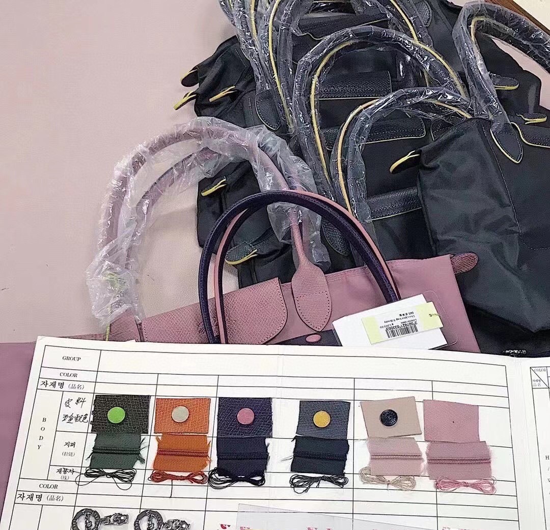⚠️ We have mentioned before about the leather material: ͏The leather is  - Comprehensive 6