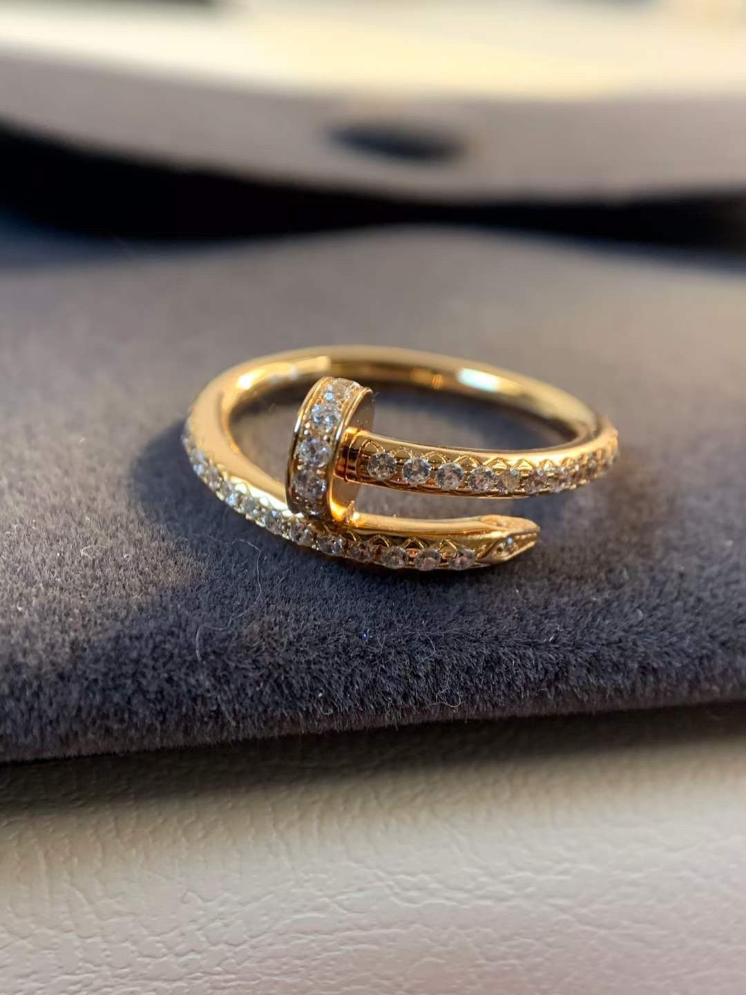 Cartier Cartier 卡地亚 钉子戒指 满钻款