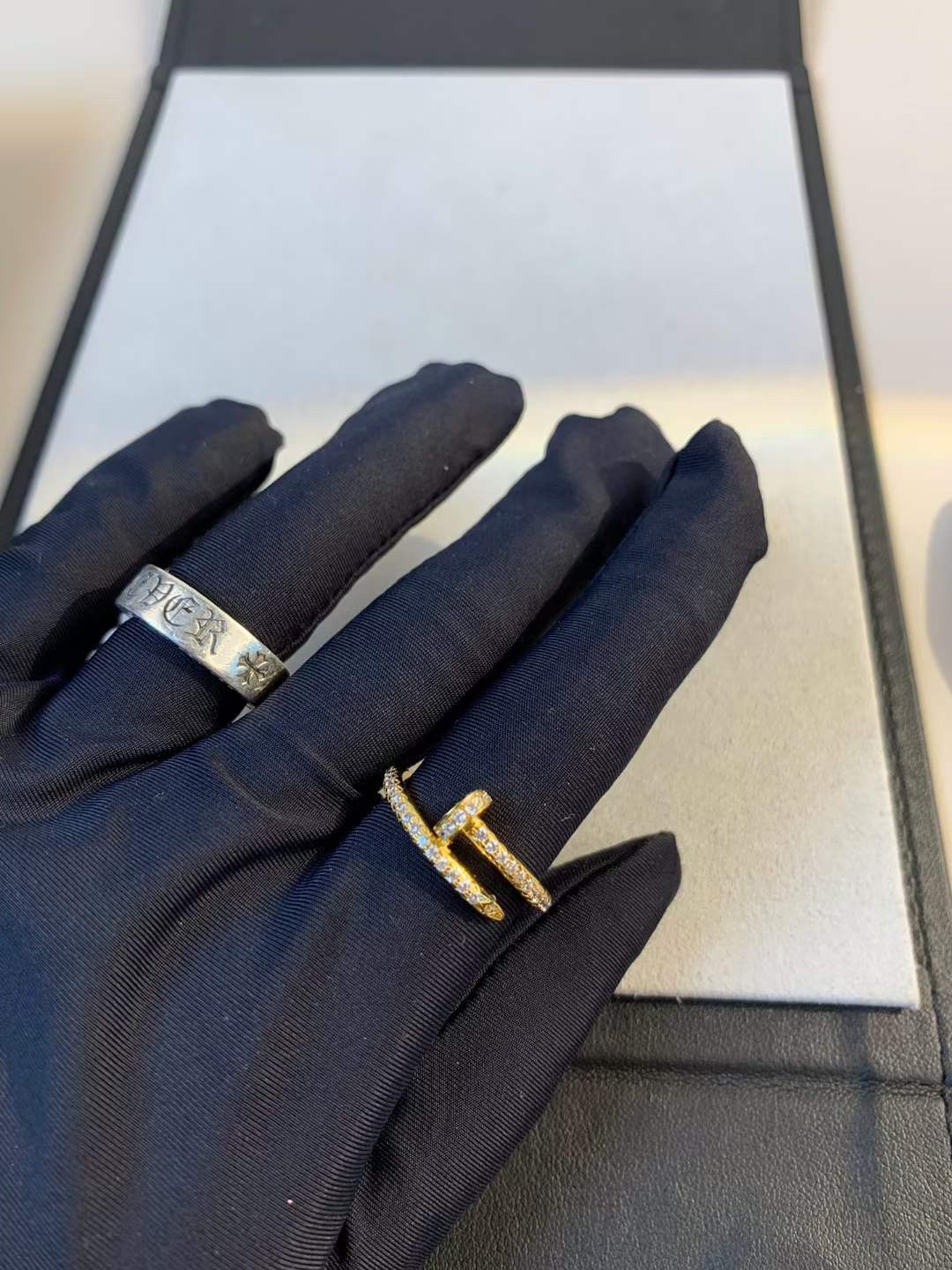 Cartier Cartier 卡地亚 钉子戒指 金色 满钻款