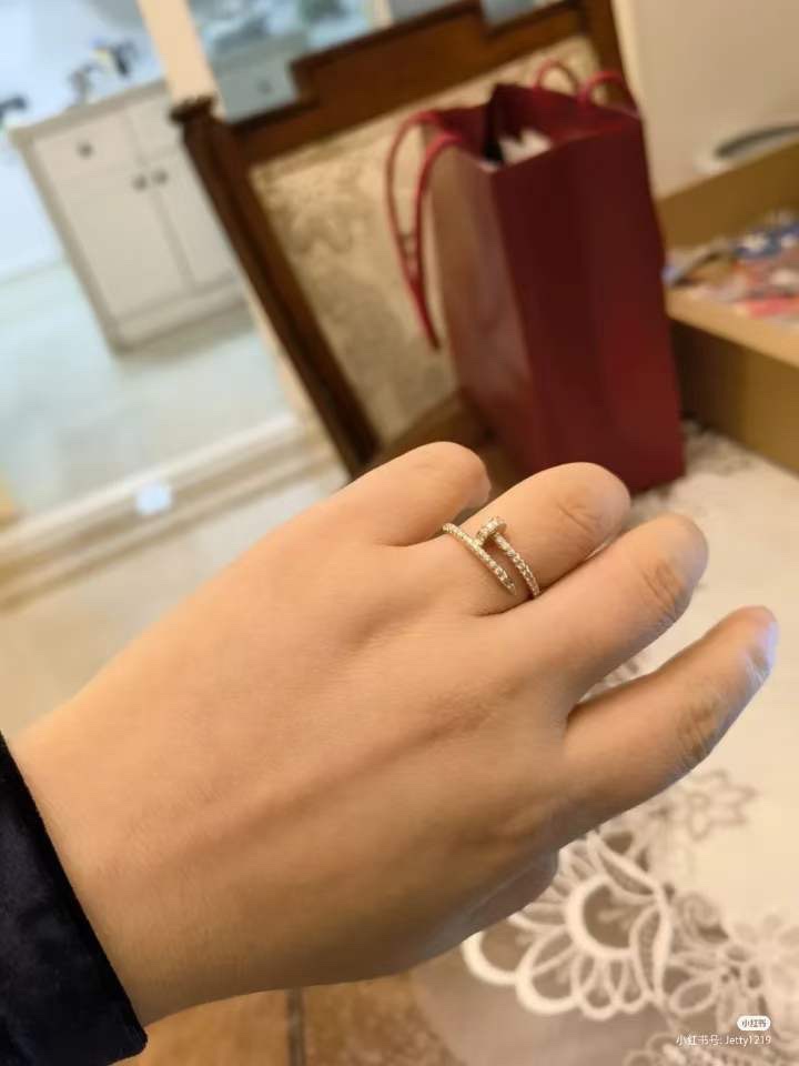 Cartier Cartier 卡地亚 钉子戒指 金色 满钻款