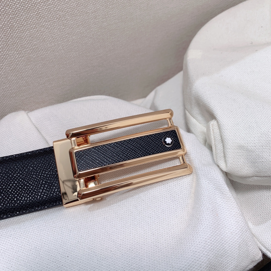 Montblanc Montblanc万宝龙 宽3 5cm 进口双面牛皮 百分百 纯铜扣 一带两用 成功男士的 品 送礼佳品 自行裁剪尺码 扣头可随意搭配