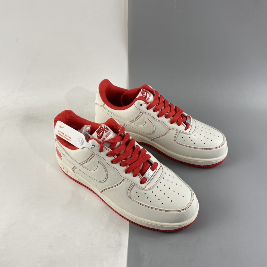 P240 Undefeated x NIKE Air Force 1’07 Low 米白红板鞋 UN1315-801