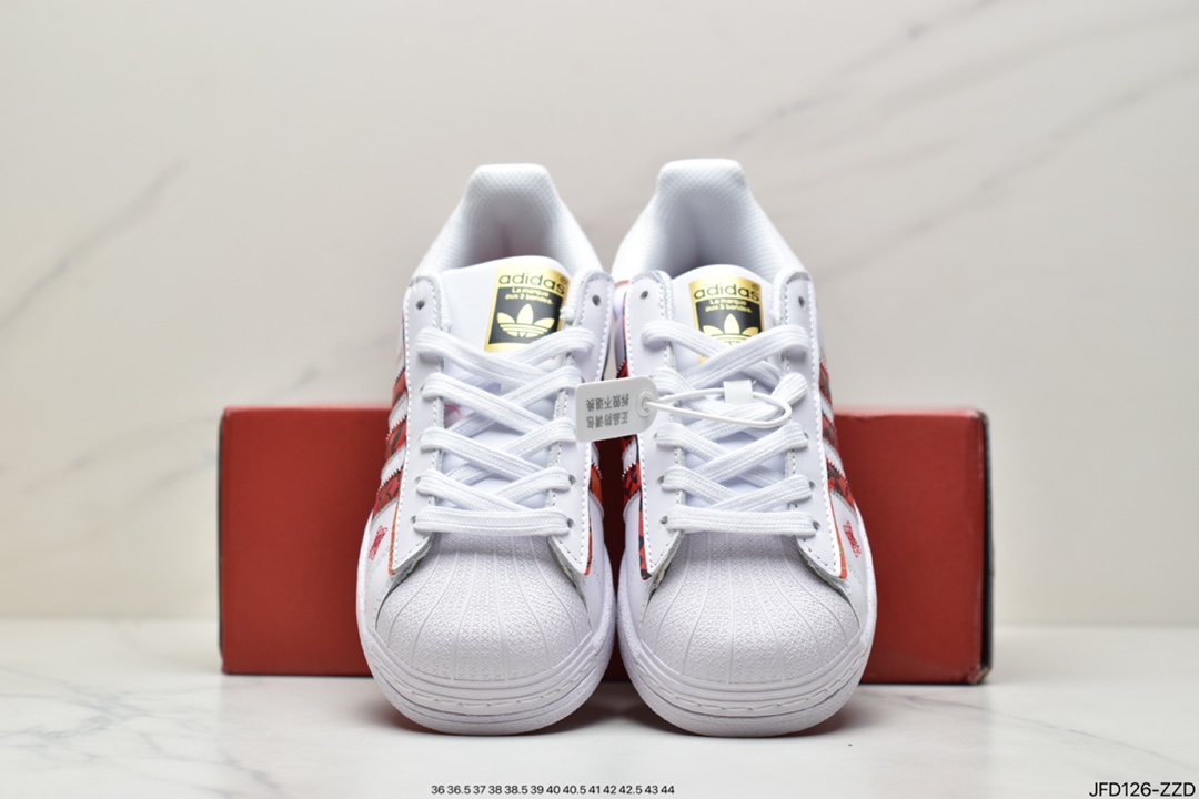 /adidas Clover Originals Superstar ”Mickey FANGTASTIC” Shell Head Lunar New Year Edition Joint Board Shoes GX8839