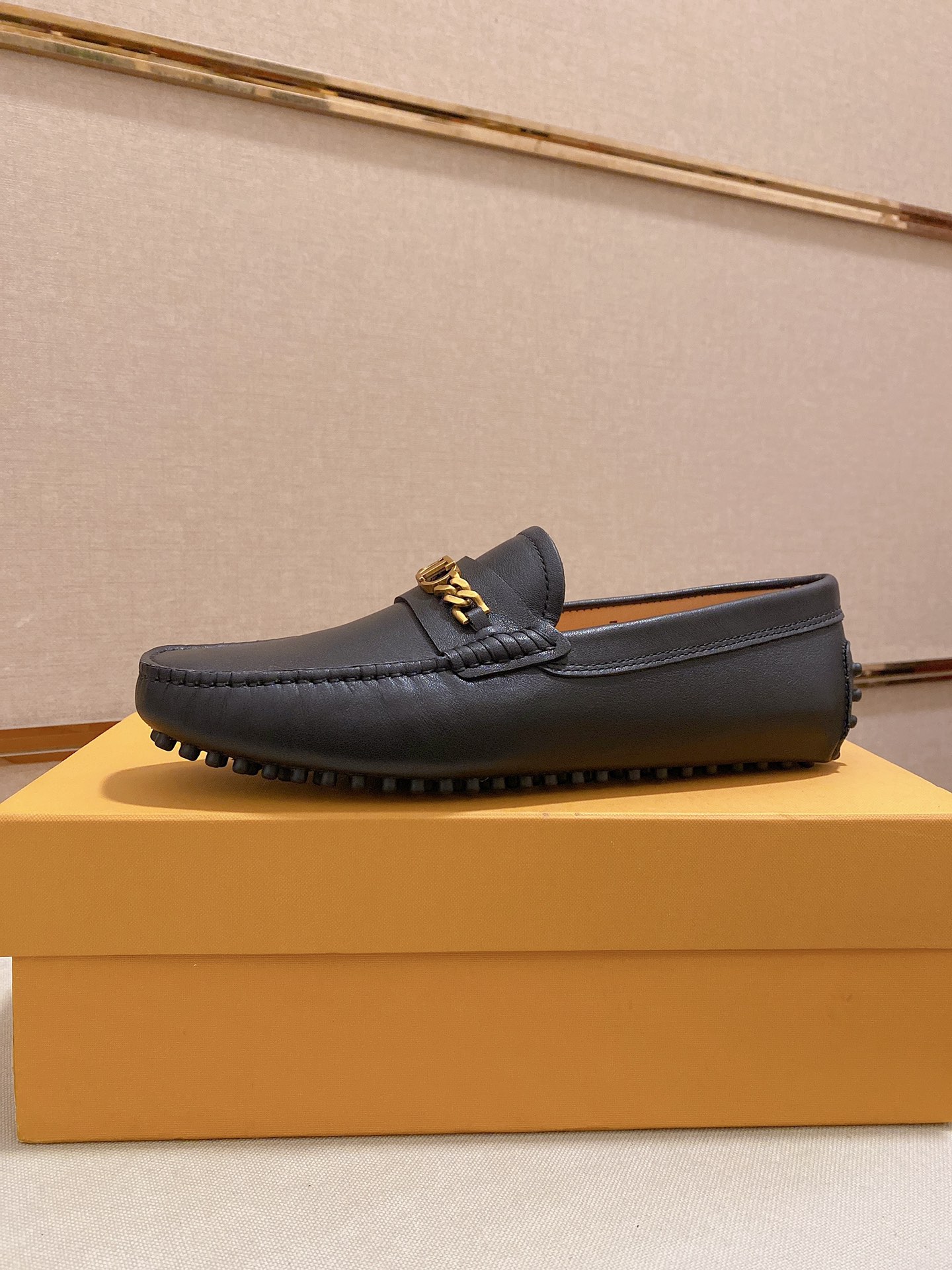 Precio de fábrica: ¡calidad de gama alta! ¡Exclusivos modelos explosivos punto nuevo en los estantes