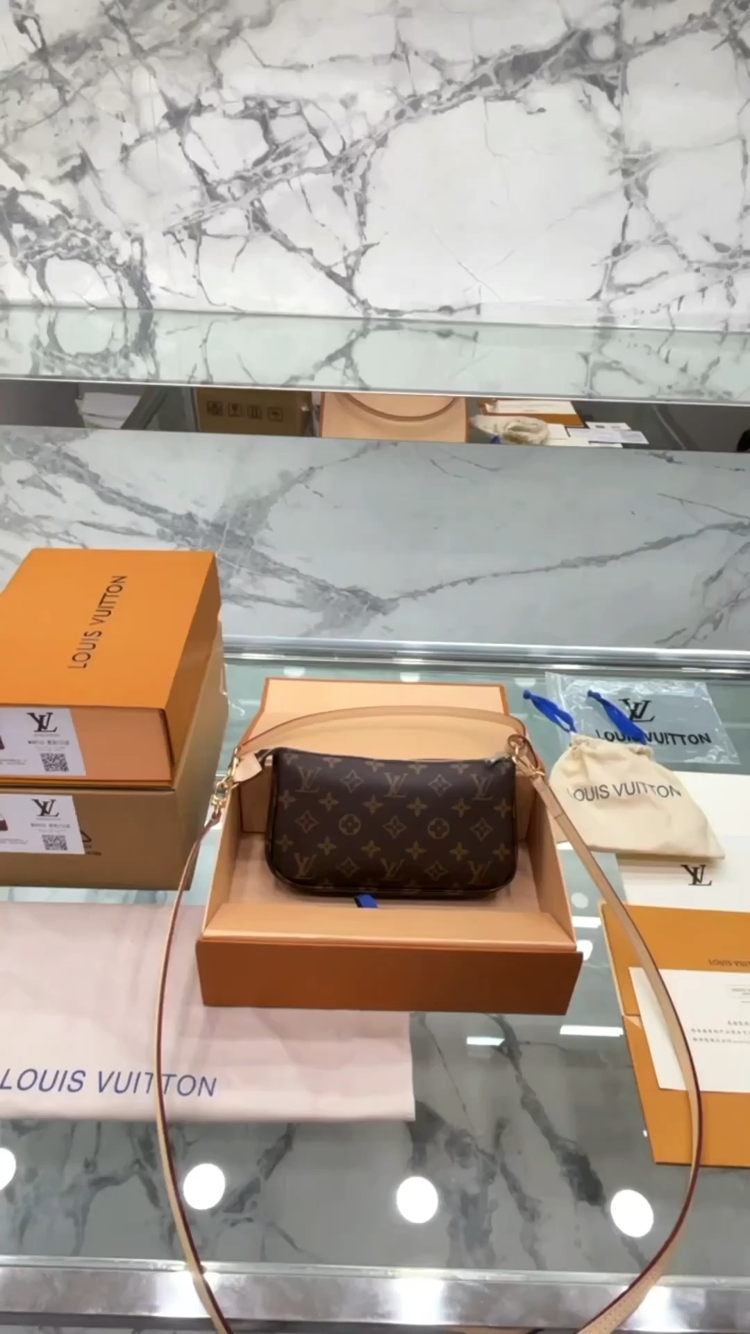 Yupoo Gucci Bags Watches Nike Clothing Jordan Yeezy Balenciaga Shoes
