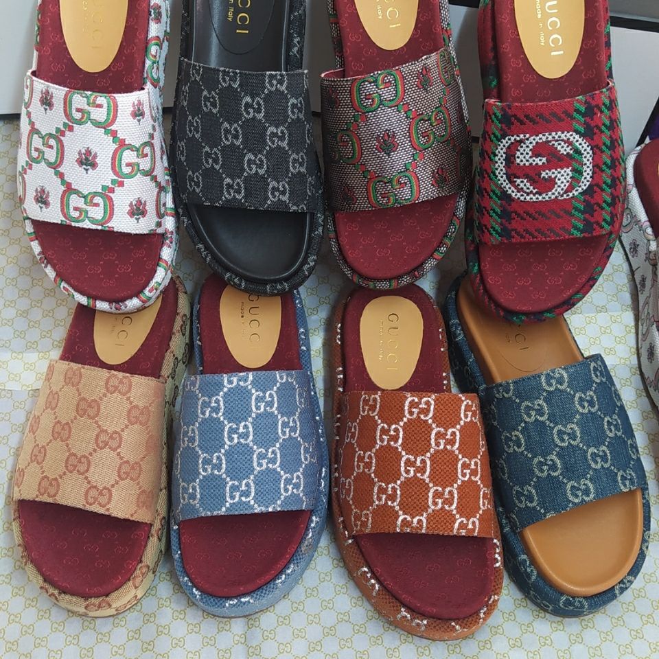 NO:164433,New ~~ Guci GUCICI new thick-soled slippers are complete with sizes 35-45, slippers, gucci, slippers19860909上新啦～～古奇GUCICI新款厚底拖鞋款式齐全35-45码,拖鞋,gucci,slippers,Women's Shoes