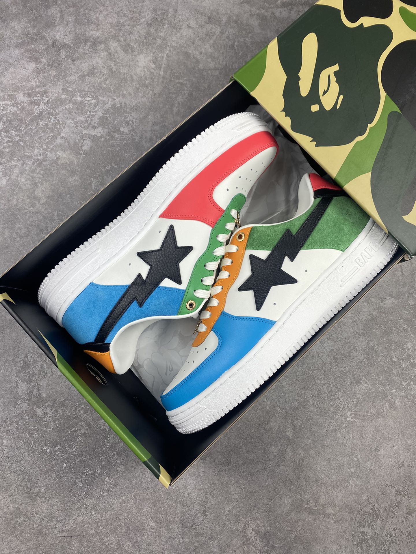 Bape Sta Tokyo Sneakers: Classic Design, Comfortable Fit, and Stylish Look 10 i1645375080 6960 8