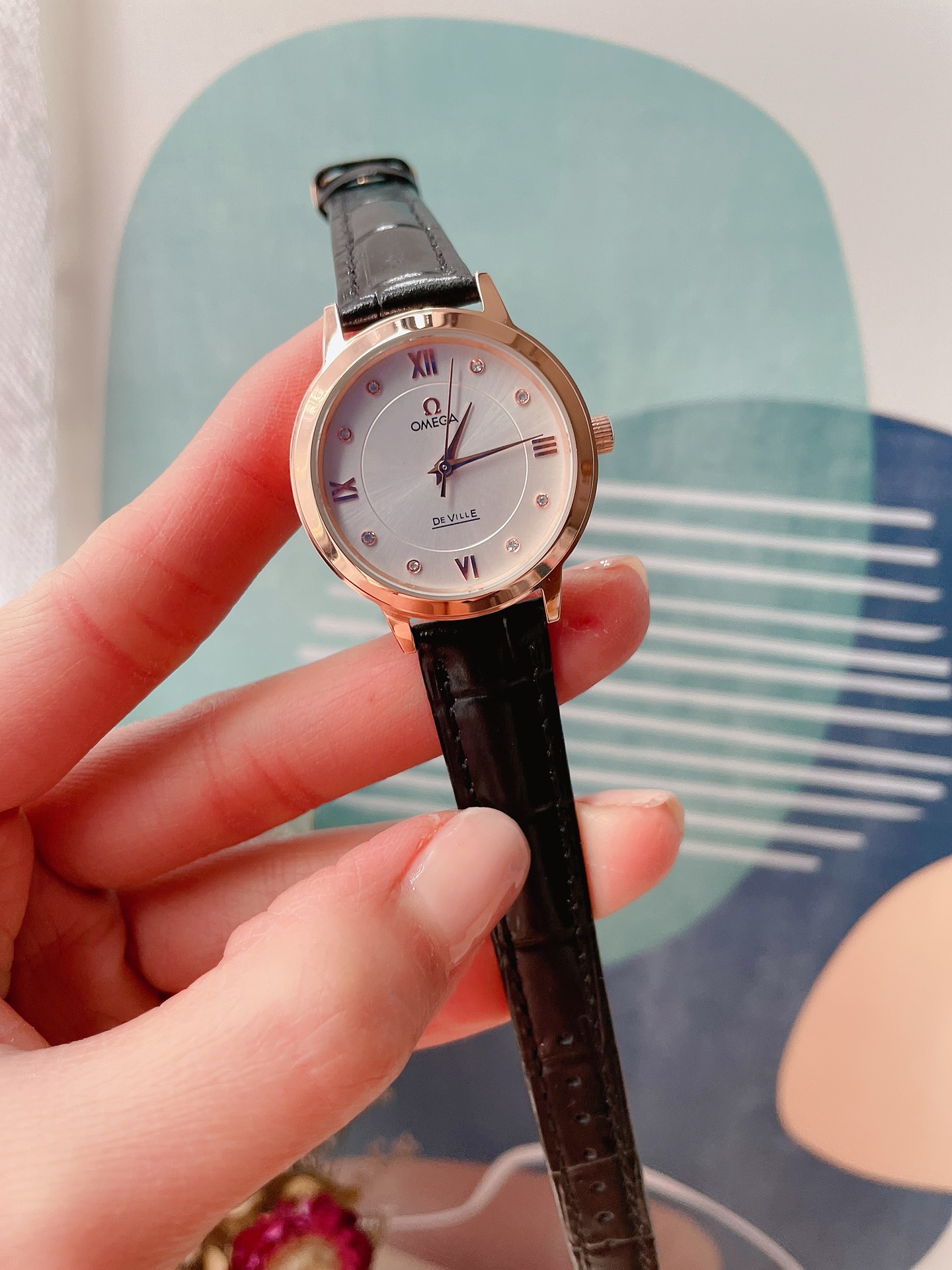 J5 白皮枚经典款  欧米茄  Omega 女款原装石英机芯 316L精钢表壳 矿物质玻璃镜面 316L精钢表带 30mm厚8mm，实物拍摄 品质如一