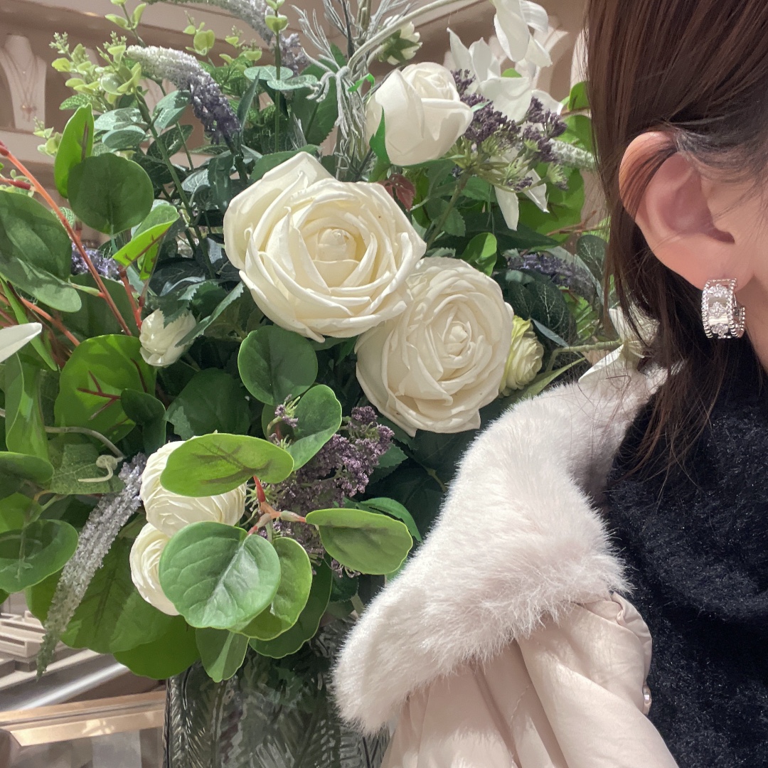 NO:720973,3.8 Goddess Day FE# Beaded Diamond Petal Earrings Lucky Beaded Kaleidoscope Series Imported Zircons Hand-Inlaid Thickly Plated 18k White Gold, earrings, Cartier high-end jewelry198609093.8女神节 FE#串珠镶钻花瓣耳环 幸运串珠万花筒系列 进口锆石手工镶嵌 厚镀18k白金,,earrings,卡迪亚高端饰品,Jewelry