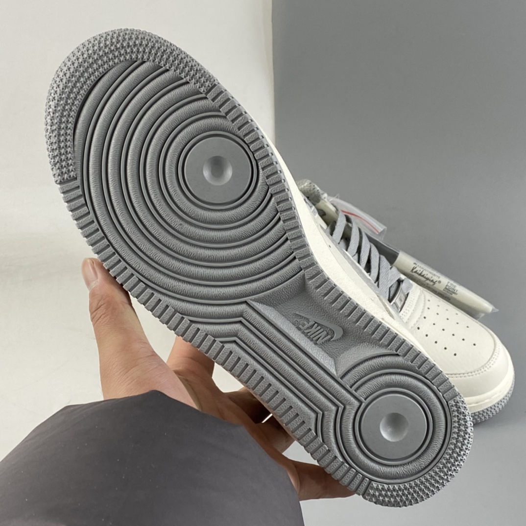 P240 NIKE Air Force 1’07 Low Su19 空军一号低帮休闲板鞋 NK6369-566