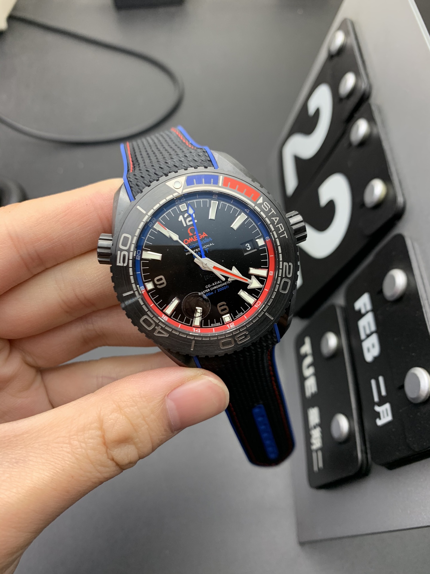 Omega 深海酋长