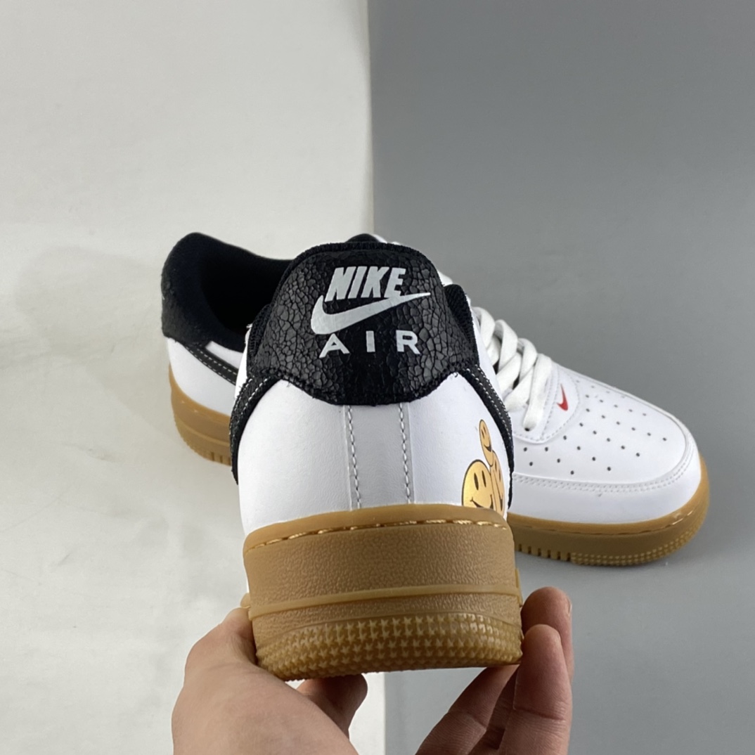 P200 NIKE Air Force 1“Have A Nike Day”空军一号笑脸低帮休闲板鞋 DO5854-100