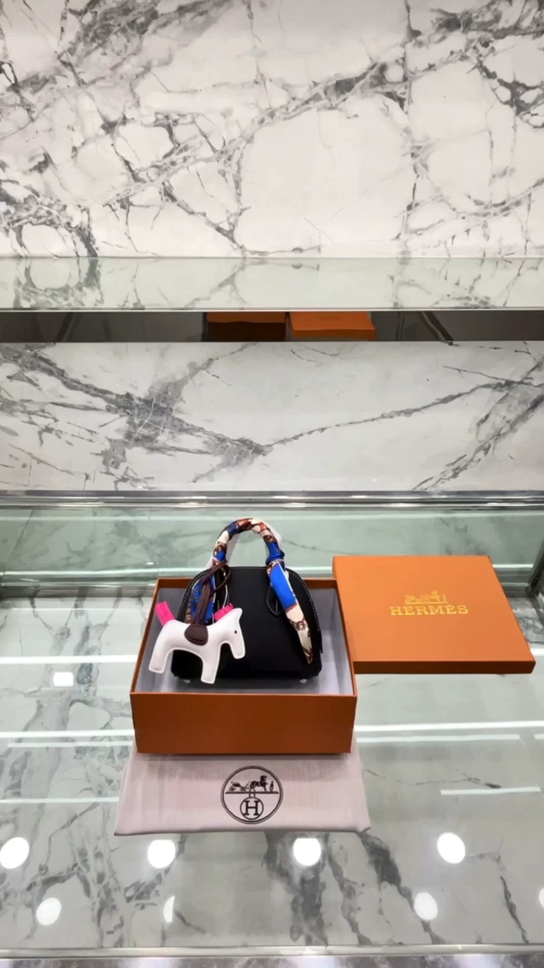 Yupoo Gucci Bags Watches Nike Clothing Jordan Yeezy Balenciaga Shoes
