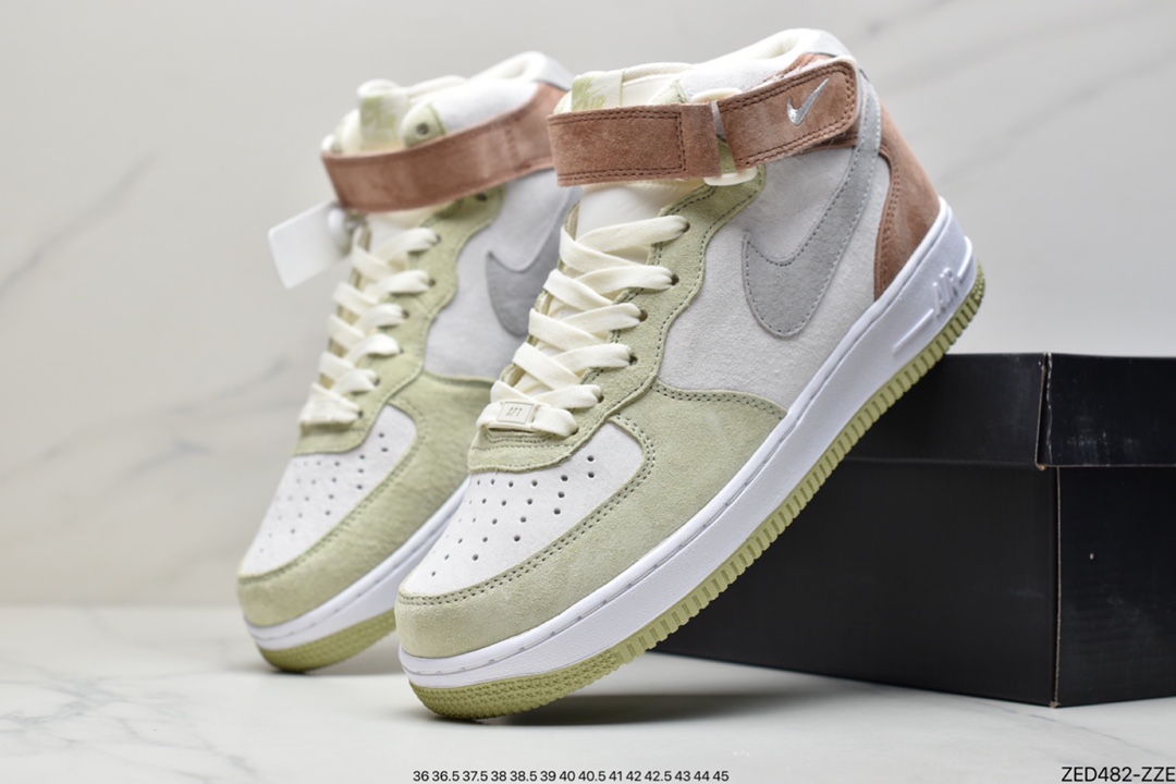 260 公司级耐克Nike Air Force 1 MID 07 浅绿灰原楦头原纸板 AL6896-558