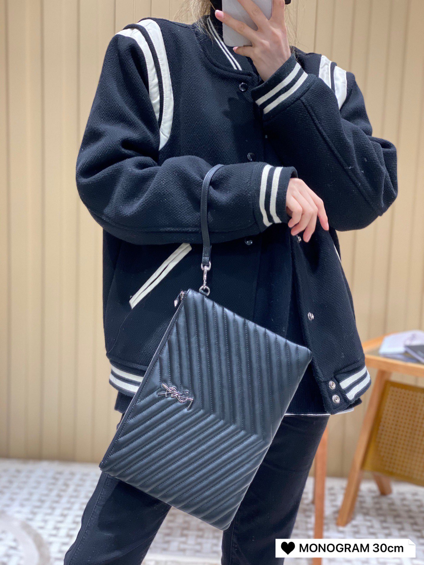 YSL MONOGRAM 30CM 中号手包 559193黑色/银扣