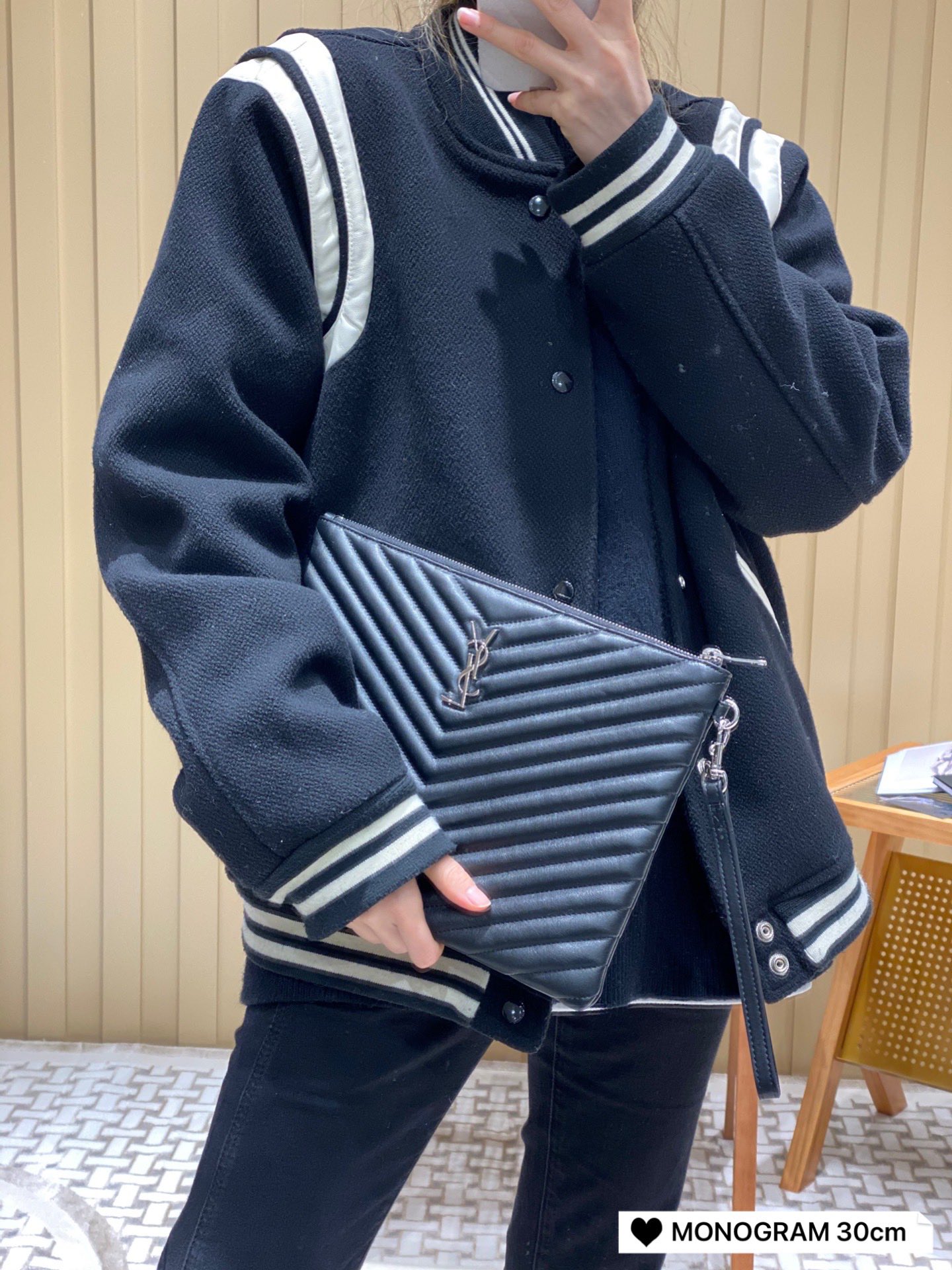 YSL MONOGRAM 30CM 中号手包 559193黑色/银扣