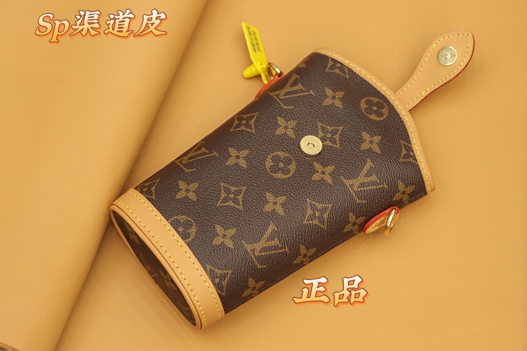 内部价 菱格变码SP免检 。 ❒ 𝐅𝐎𝐋𝐃 𝐌𝐄系列 #M80874# 𝐒𝐏免检版 ❒ 
◖ 原材料展示 ◗
100%渠道皮料 没有任何一点吹嘘成分指数