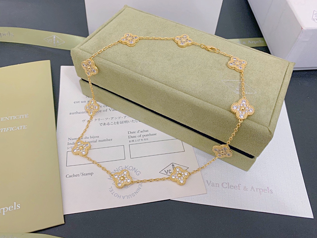 Van Cleef & Arpels Haute Couture Haute Joaillerie Fine Jewelry Earrings 6