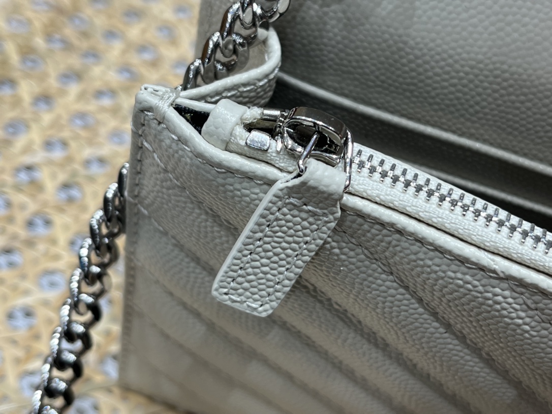 Saint laurent Ysl woc19小号信封包 393953白色银扣