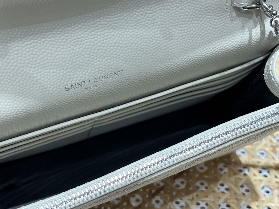 Saint laurent Ysl woc19小号信封包 393953白色银扣