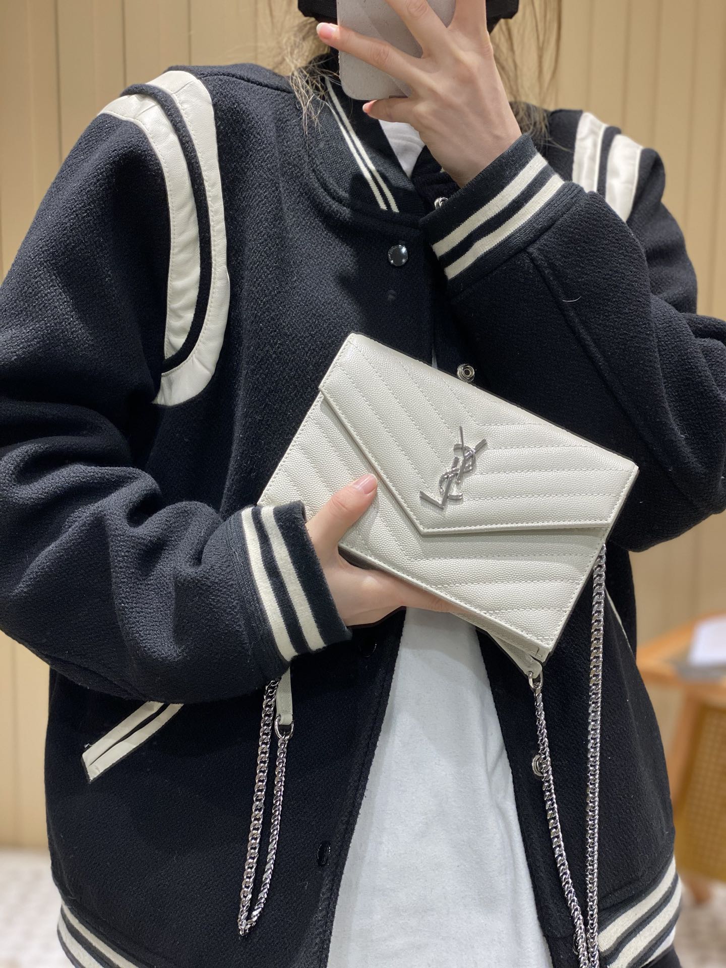 Saint laurent Ysl woc19小号信封包 393953白色银扣