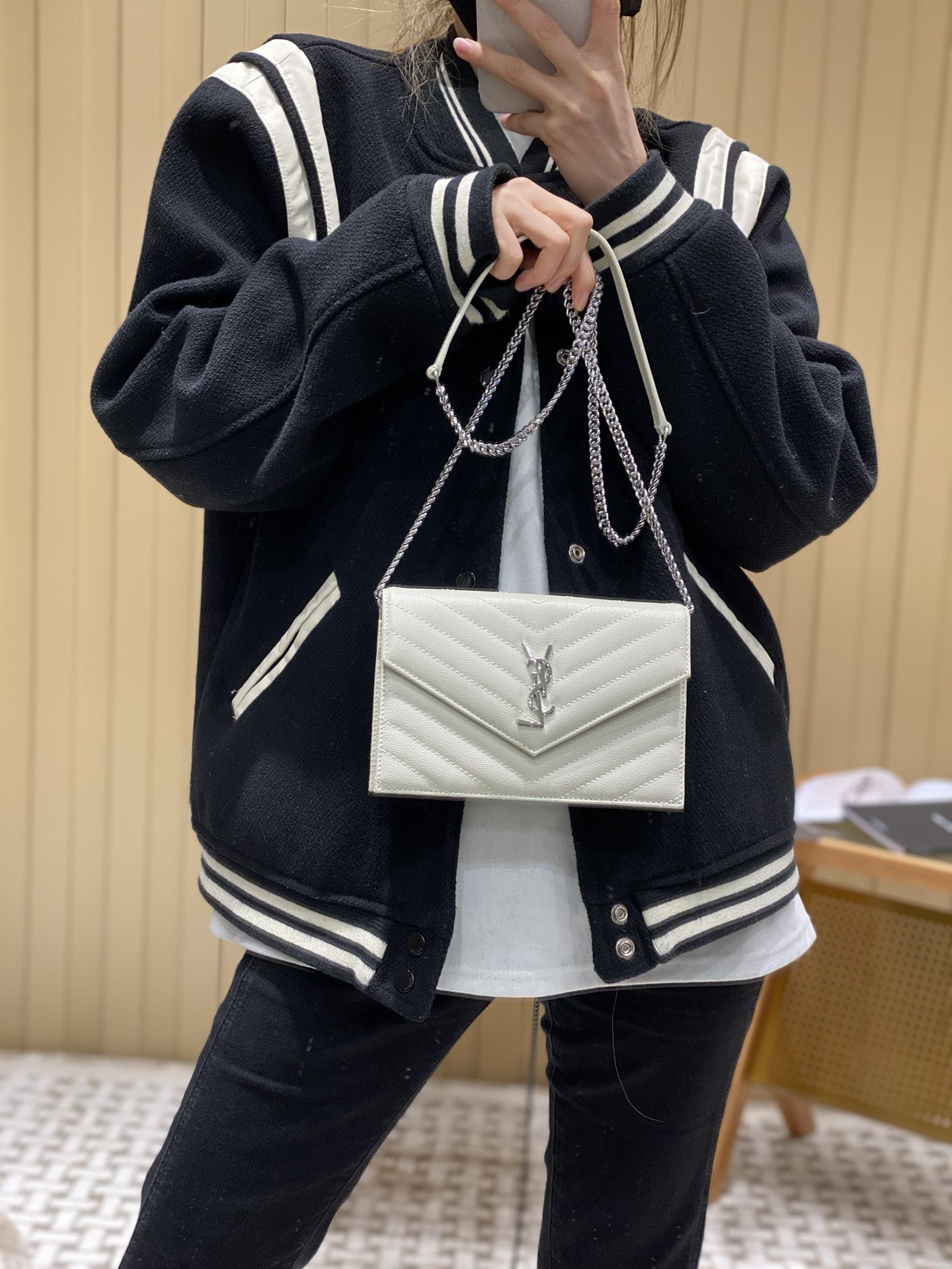 Saint laurent Ysl woc19小号信封包 393953白色银扣