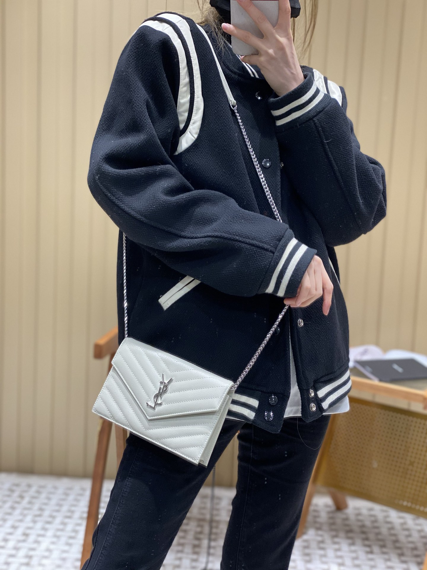 Saint laurent Ysl woc19小号信封包 393953白色银扣