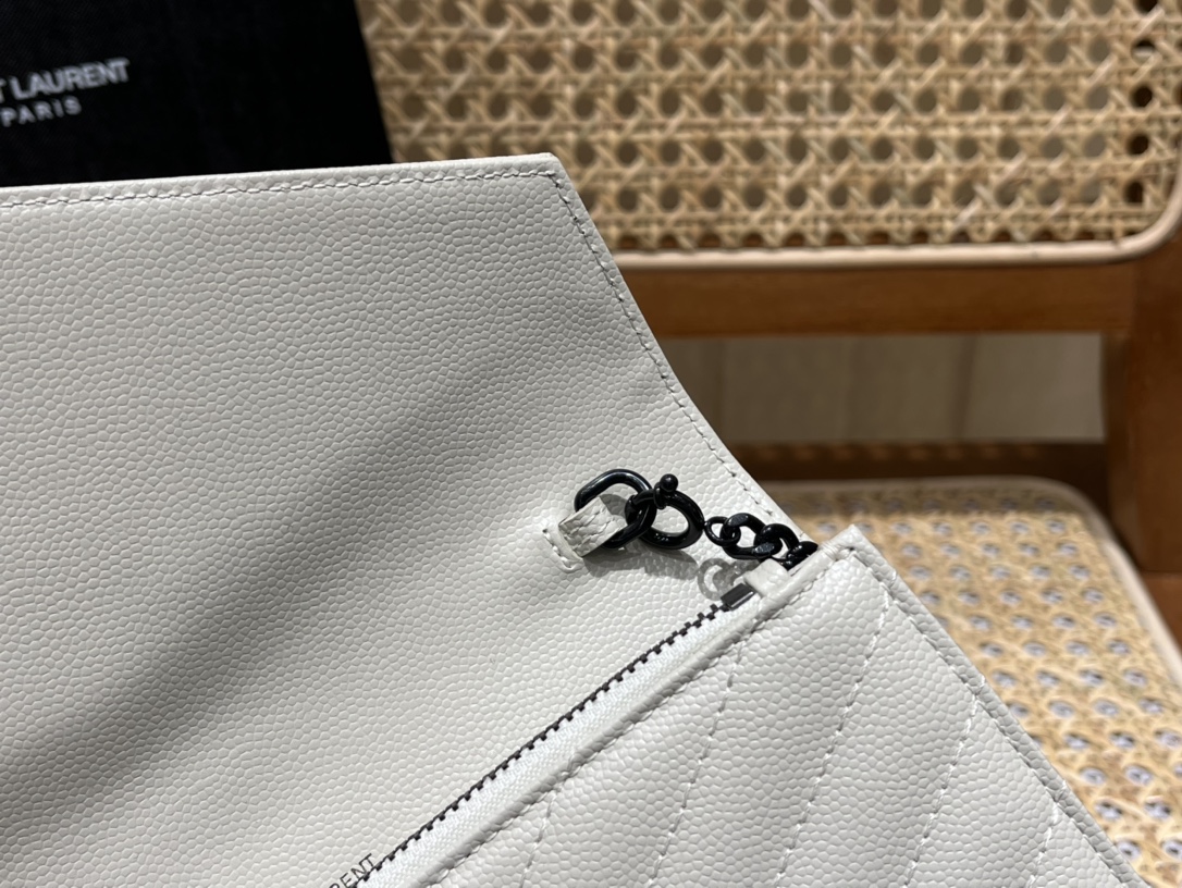 Saint laurent Ysl woc19小号信封包 393953白色黑扣