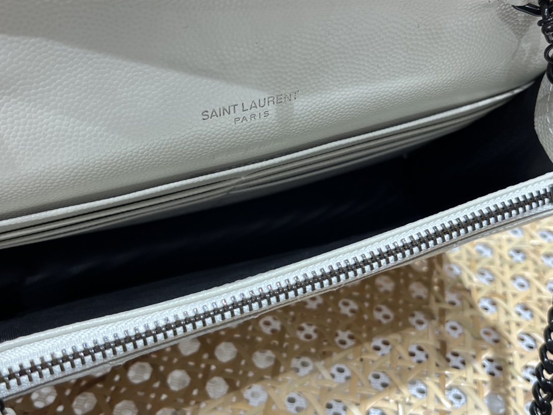 Saint laurent Ysl woc19小号信封包 393953白色黑扣