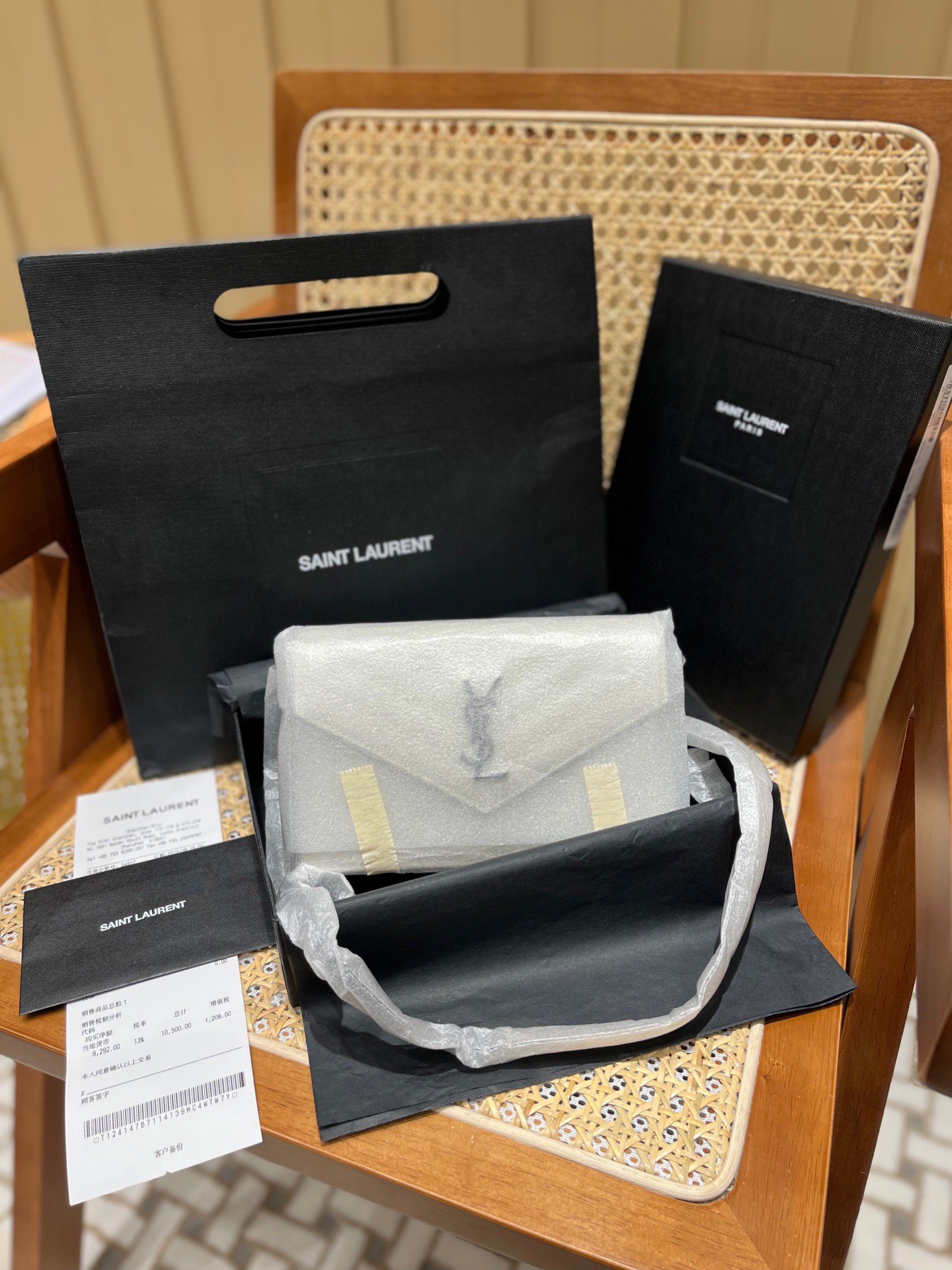 Saint laurent Ysl woc19小号信封包 393953白色黑扣