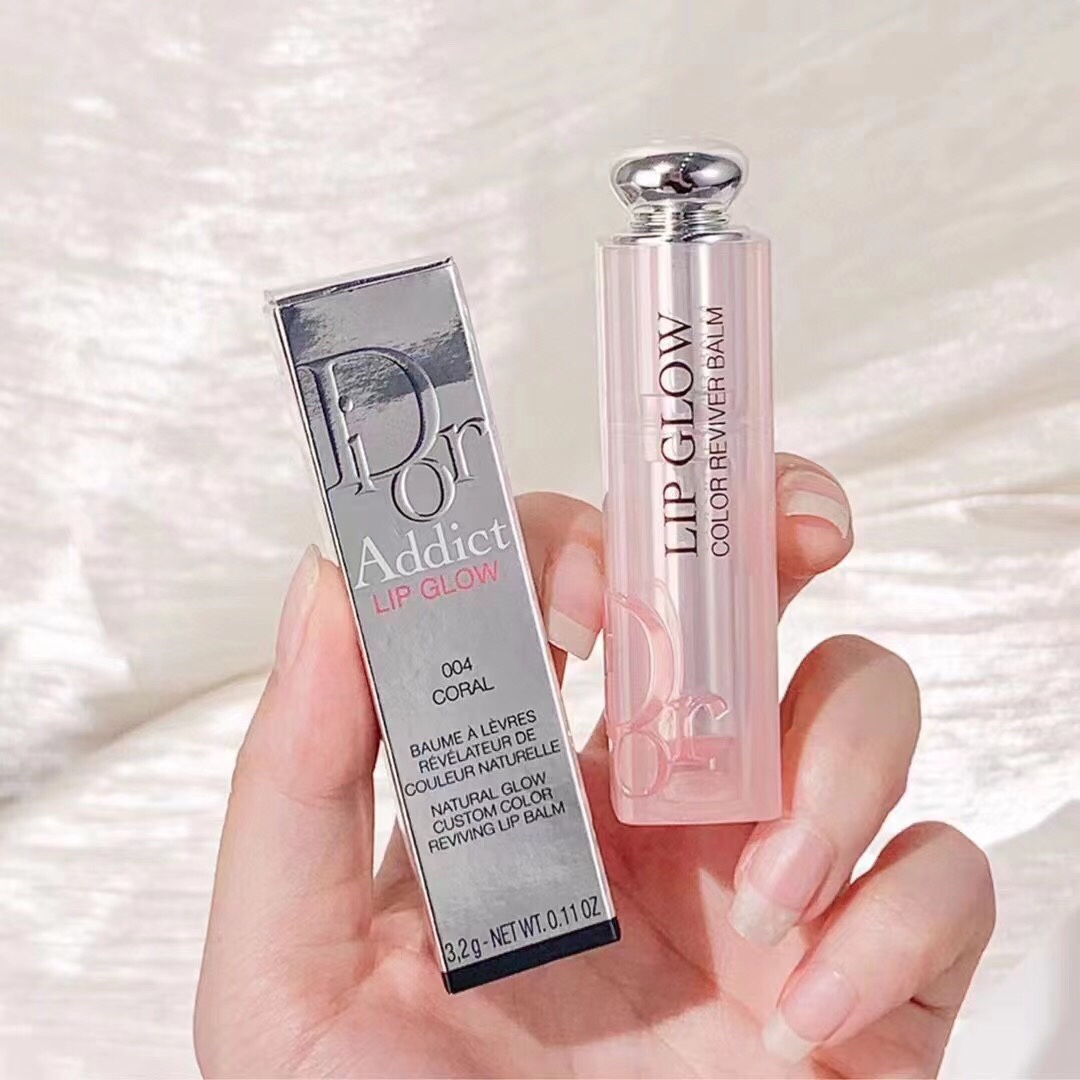 Dior Addict Lip Glow Color Reviver Balm - Hydrating & Enhancing, SPF 10 4 i1645643181 9037 1
