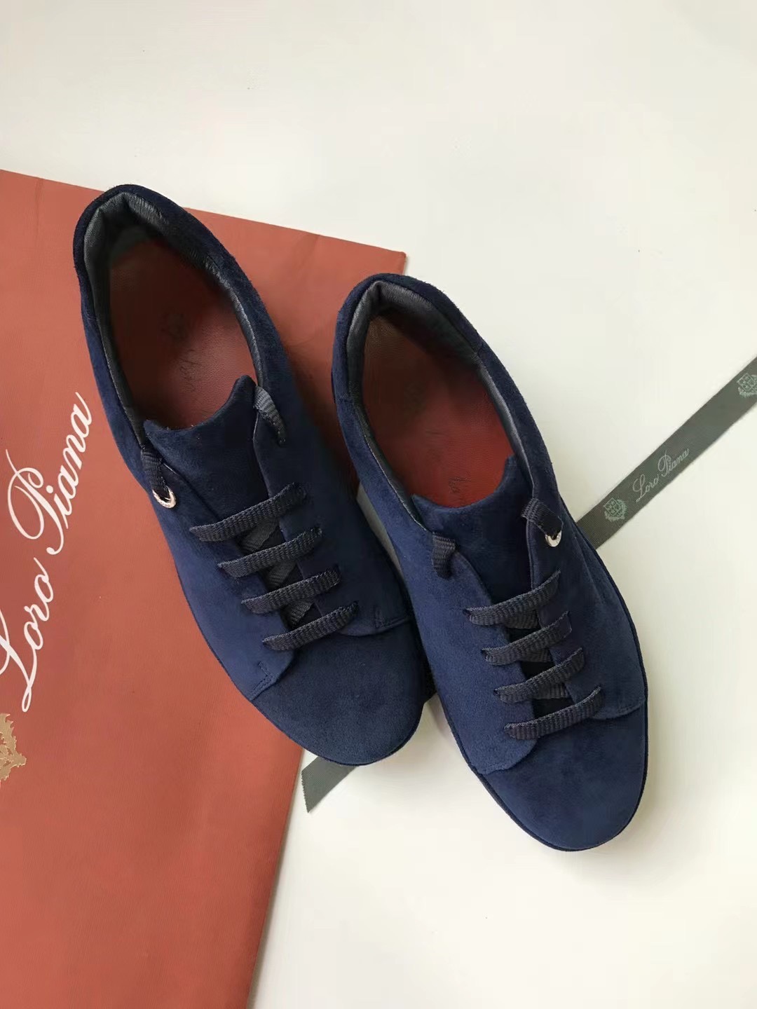 LoroPiana35-404142