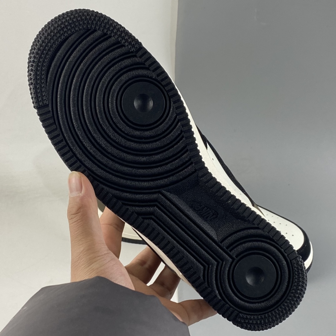 P240 NIKE Air Force 1’07 Low 摩卡黑拼接 空军一号低帮休闲板鞋 YG5063-203