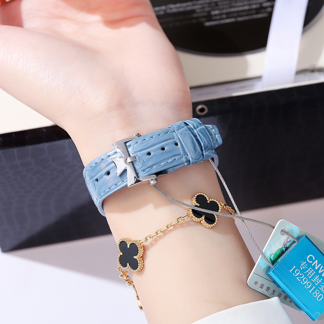 Swiss-Made RXW Factory Women’s Watch with Diamond Details and Elegant Design - 图片 9