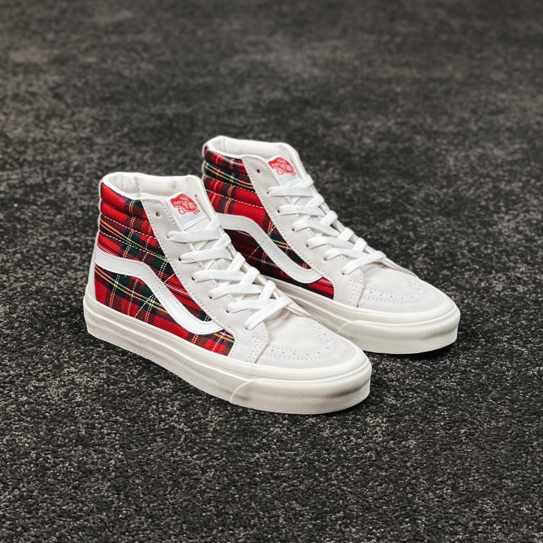 G0 Vans Sk8-Hi x Pendleton联名格纹系列格纹元素横平竖直的线条及多变的颜色 变幻多种街头风格与Vans经典鞋型结合 再次诠释街头的个性风潮 质感拉满 巨百搭