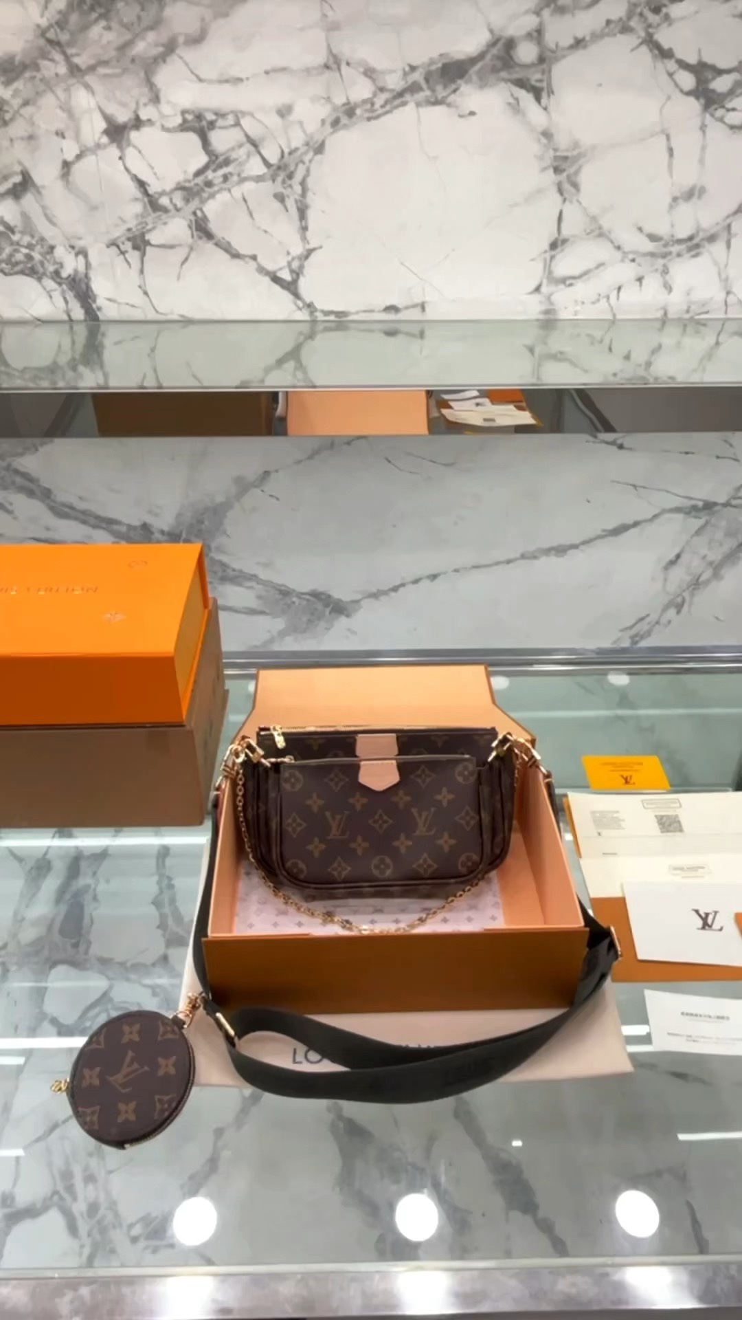 Yupoo Gucci Bags Watches Nike Clothing Jordan Yeezy Balenciaga Shoes
