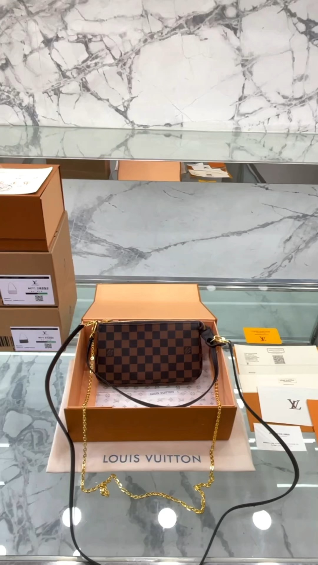 Yupoo Gucci Bags Watches Nike Clothing Jordan Yeezy Balenciaga Shoes
