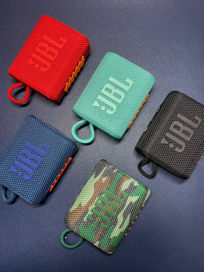 单发58 JBL Go 3音乐金砖3代无线蓝牙音箱户外便携迷你小音响 全新便携迷你小音箱 精致小巧的Go3带来JBLProSound澎湃音效!震撼低音!提供高 品质声音! 颜色介绍:黑色红色迷彩蓝色绿色 -【产品状况】-- 一台JBLGo…