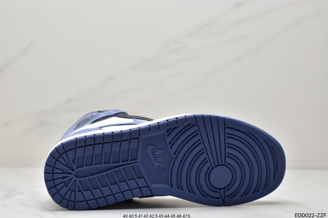 340 公司级Air Jordan 1 Retro bordeau酒红配色 555088-115