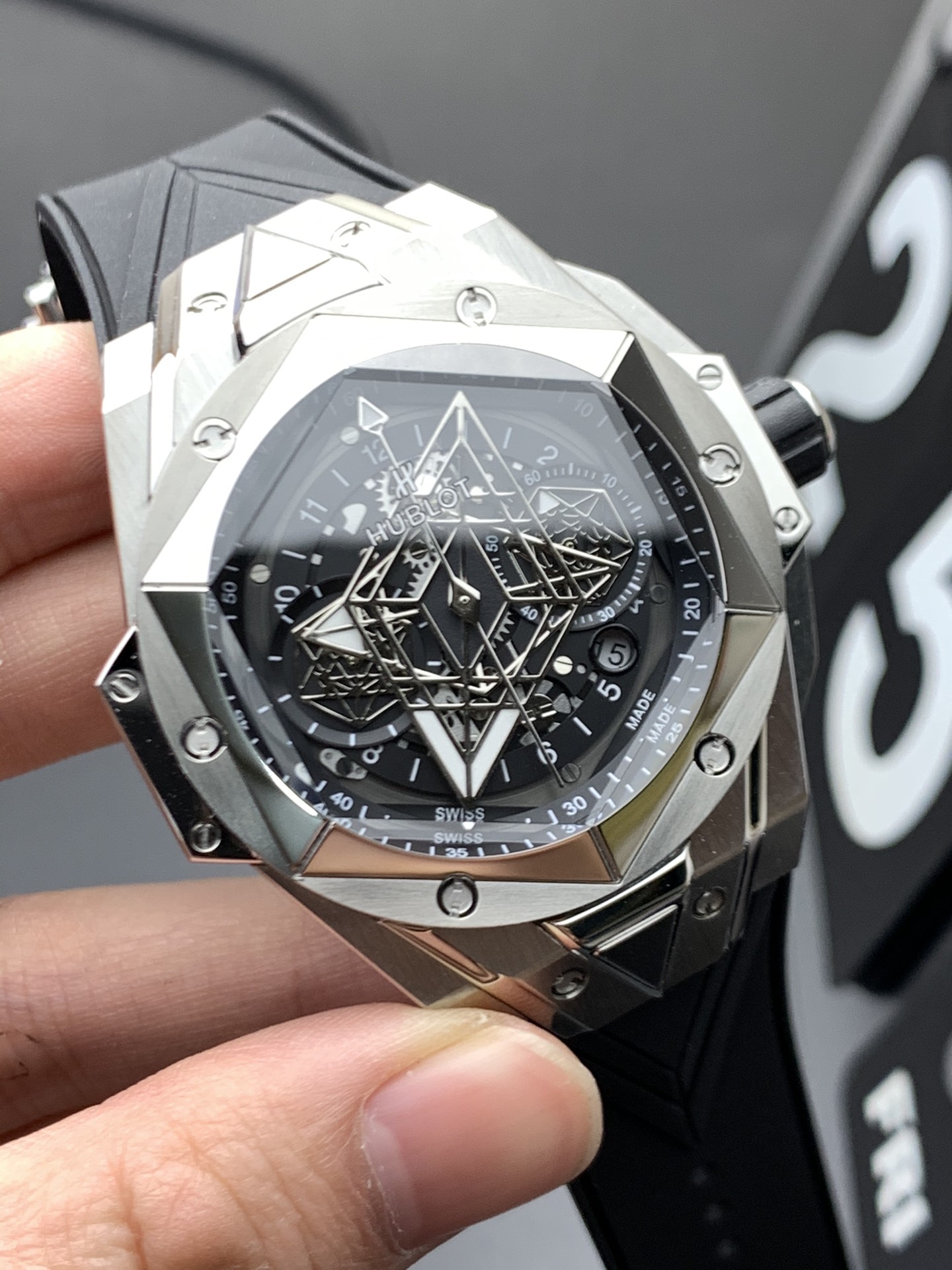 Hublot HB 二代刺青