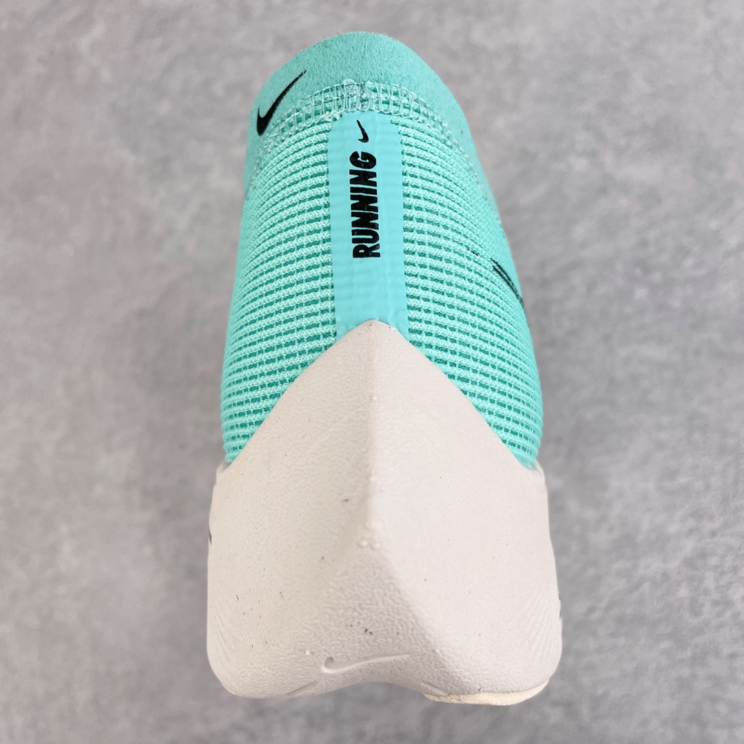 图片[8]-＃纯原福利 NK ZoomX Vaporfly Next% 马拉松一代跑鞋 鞋面使用了全新 Vaporweave 科技 这种类似蝉翼的材质相比 Flyknit 更加轻薄透气 非对称的鞋带系统和泡棉护垫的加入令舒适度更高 鞋头辅以超大的 Swoosh 点缀 再配上流线型外观设计 时尚感十足 尺码：36 36.5 37.5 38 38.5 39 40 40.5 41 42 42.5 43 44 44.5 45-选品中心
