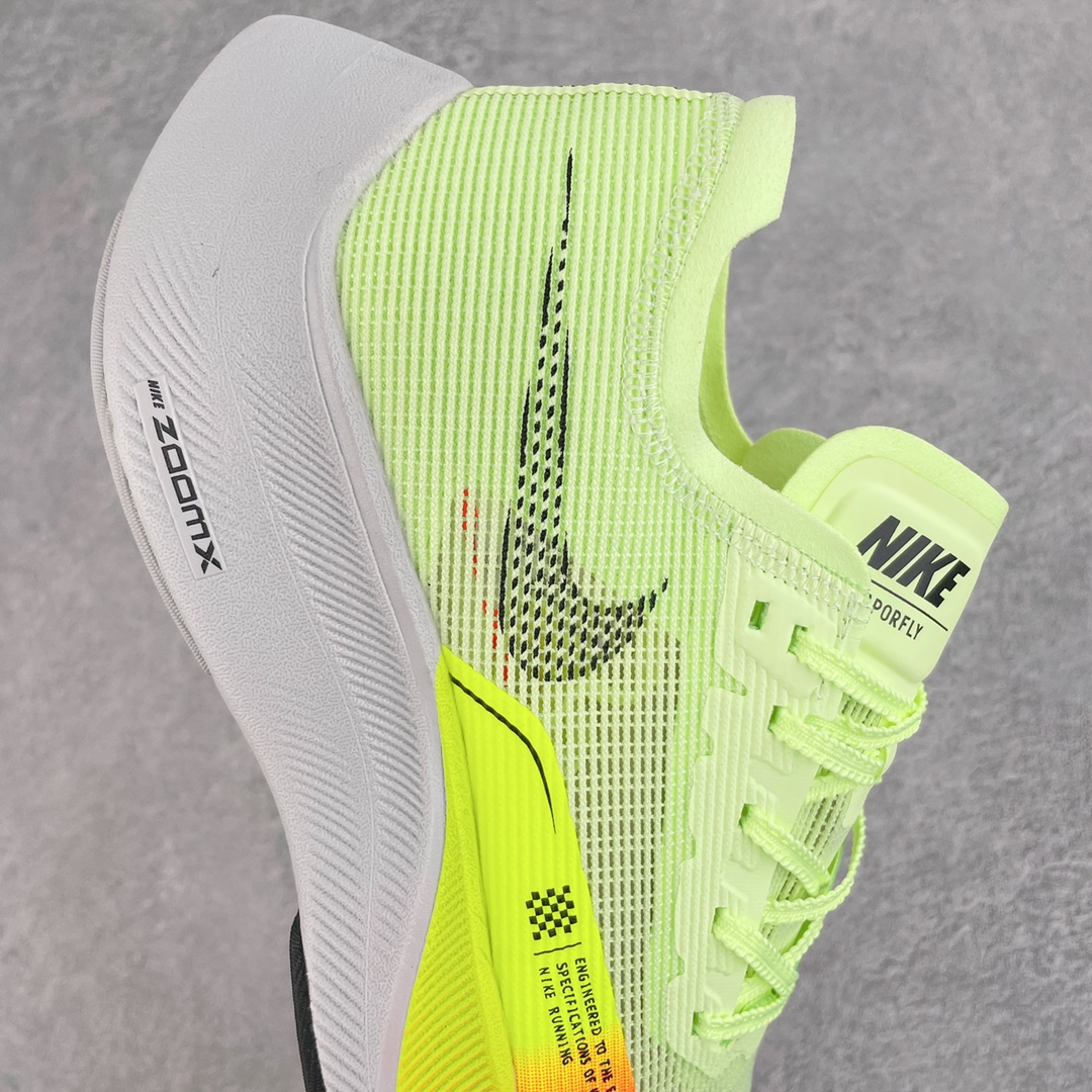 图片[6]-＃纯原福利 NK ZoomX Vaporfly Next% 马拉松一代跑鞋 鞋面使用了全新 Vaporweave 科技 这种类似蝉翼的材质相比 Flyknit 更加轻薄透气 非对称的鞋带系统和泡棉护垫的加入令舒适度更高 鞋头辅以超大的 Swoosh 点缀 再配上流线型外观设计 时尚感十足 尺码：36 36.5 37.5 38 38.5 39 40 40.5 41 42 42.5 43 44 44.5 45-选品中心